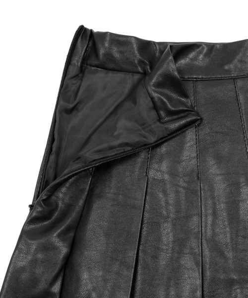 Figments（フィグメンツ）の「合皮プリーツミニスカート（スカート・レディース・ブラック・SMALL/MEDIUM）」の7枚目の写真