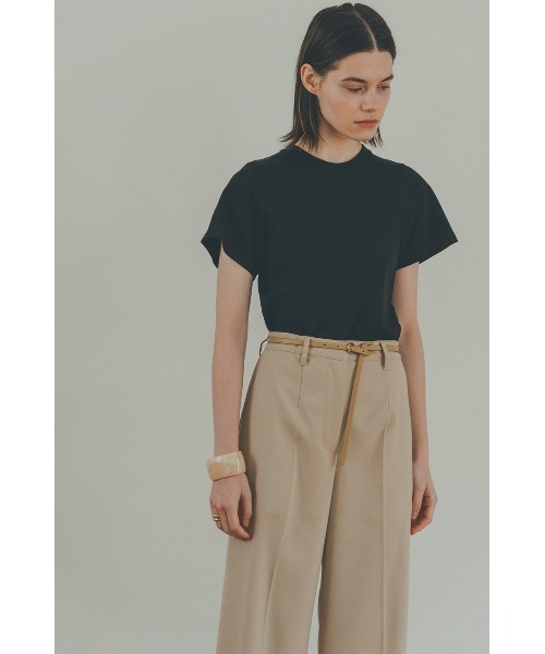 CLANE（クラネ）の「SCOOP SLEEVE COMPACT TOPS（Tシャツ/カットソー
