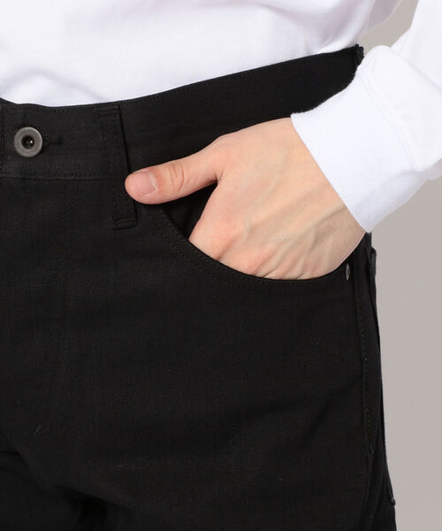 BACKLASH(バックラッシュ)の「ISAMUKATAYAMA BACKLASH/イサムカタヤマ バックラッシュ/コットンストレッチ スピンドルパンツ(その他パンツ・メンズ・ブラック・MEDIUM/X-LARGE/LARGE)」の5枚目の写真