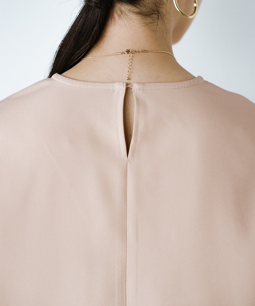 haco!(ハコ)の「ブラウスのきちんと感とTシャツの気軽さのいいとこ取りを実現した便利なシンプルTブラウス by que made me(シャツ/ブラウス・レディース・ホワイト/ベージュ/ミント・SMALL/MEDIUM/LARGE/X-LARGE)」の8枚目の写真