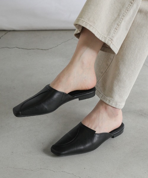 select MOCA（セレクトモカ）の「フェイクレザーカーブデザインバブーシュ（その他シューズ・レディース・ブラック/ブラウン/アイボリー・SMALL/MEDIUM/LARGE）」の11枚目の写真