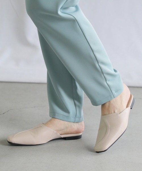 select MOCA（セレクトモカ）の「フェイクレザーカーブデザインバブーシュ（その他シューズ・レディース・ブラック/ブラウン/アイボリー・SMALL/MEDIUM/LARGE）」の9枚目の写真