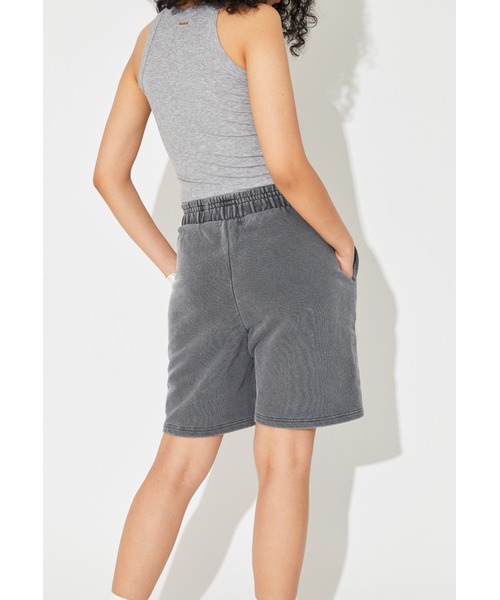 ALEXIA STAM（アリシアスタン）の「Logo Pigment Dyed Shorts/ロゴピグメントダイショーツ（その他パンツ・レディース・チャコールグレー/モカ/グレイッシュベージュ・S/M）」の8枚目の写真