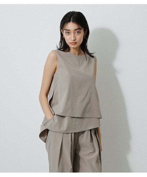 AZUL by moussy（アズールバイマウジー）の「WATER REPELLENT LAYERED TOPS/ウォーターリぺレントレイヤードトップス（シャツ/ブラウス・レディース・ブラック/ベージュ/イエロー/ブルー・SMALL/MEDIUM）」の3枚目の写真