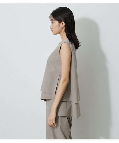 AZUL by moussy（アズールバイマウジー）の「WATER REPELLENT LAYERED TOPS/ウォーターリぺレントレイヤードトップス（シャツ/ブラウス・レディース・ブラック/ベージュ/イエロー/ブルー・SMALL/MEDIUM）」の20枚目の写真