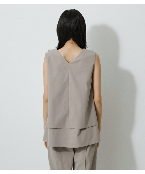 AZUL by moussy（アズールバイマウジー）の「WATER REPELLENT LAYERED TOPS/ウォーターリぺレントレイヤードトップス（シャツ/ブラウス・レディース・ブラック/ベージュ/イエロー/ブルー・SMALL/MEDIUM）」の21枚目の写真