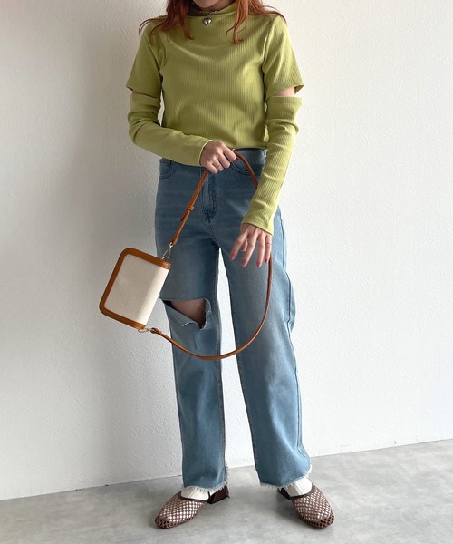 w closet（ダブルクローゼット）の「アームスリットウォーマープルオーバー（ニット/セーター・レディース・オフホワイト/グリーン/ブラック・FREE）」の16枚目の写真