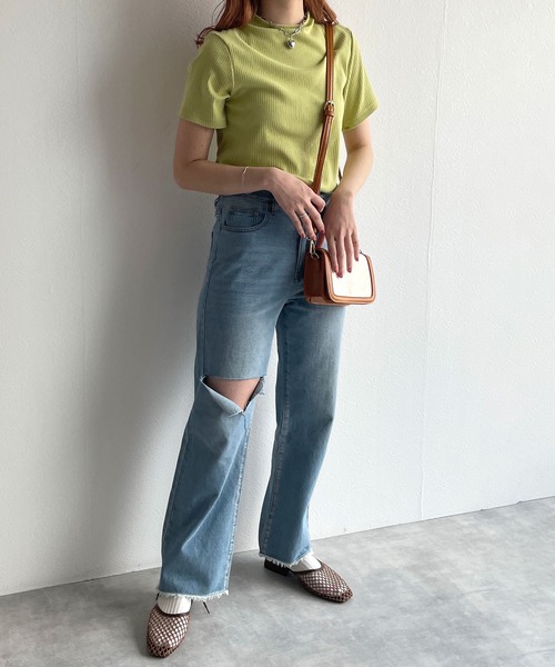 w closet（ダブルクローゼット）の「アームスリットウォーマープルオーバー（ニット/セーター・レディース・オフホワイト/グリーン/ブラック・FREE）」の21枚目の写真