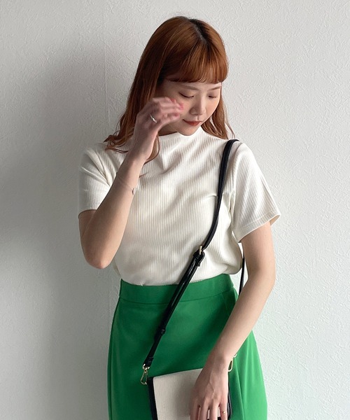 w closet（ダブルクローゼット）の「アームスリットウォーマープルオーバー（ニット/セーター・レディース・オフホワイト/グリーン/ブラック・FREE）」の12枚目の写真