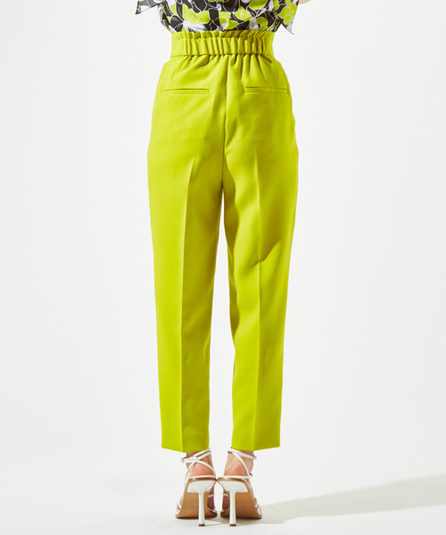 Tiara(ティアラ)の「麻調テーパードパンツ(その他パンツ・レディース・ブラック/グレイッシュベージュ/ライム/ターコイズブルー・S/M/L)」の15枚目の写真