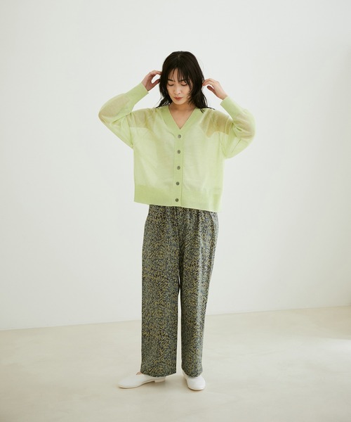 SALON adam et rope'(サロン アダム エ ロペ)の「リバティプリントイージーパンツ(その他パンツ・レディース・ブラック系その他2/オフホワイト/グリーン系その他/ブルー系その他/イエロー系その他4・FREE)」の8枚目の写真