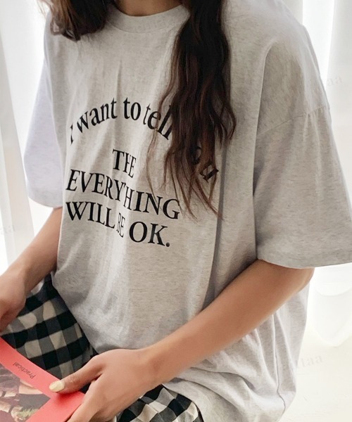 Dalfwin(ダールフィン)の「韓国ファッションEVERYTHINGレタリング半袖Tシャツ(Tシャツ/カットソー・レディース・ホワイト/グレー/クリーム・FREE)」の6枚目の写真