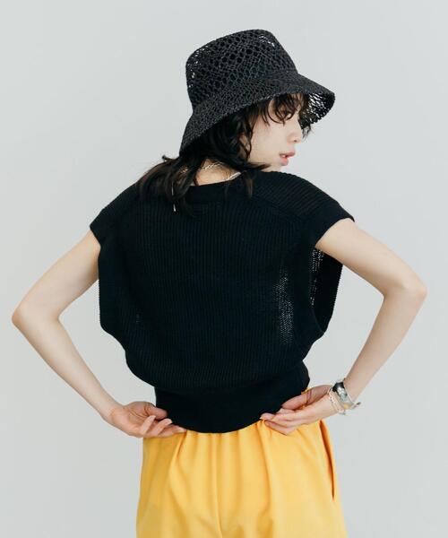 CITEN（シテン）の「＜CITEN（シテン）＞フロントオープンショートニットベスト（ニット/セーター・レディース・ブラック/コバルトブルー/オフホワイト・FREE）」の21枚目の写真