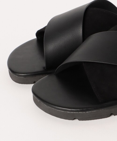 BEAMS HEART（ビームスハート）の「フェイクレザー クロスストラップ サンダル（サンダル・メンズ・ブラック/ダークブラウン・SMALL/MEDIUM/LARGE）」の18枚目の写真