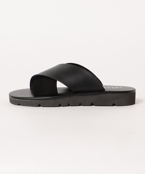 BEAMS HEART（ビームスハート）の「BEAMS HEART / フェイクレザー クロスストラップ サンダル（サンダル・メンズ・ブラック/ダークブラウン・SMALL/MEDIUM/LARGE）」の9枚目の写真