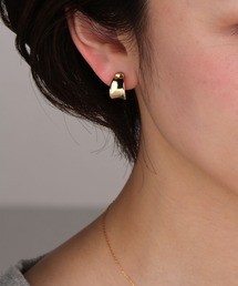 Manon's Selection（マノンズセレクション）の「ワイドカーブフープイヤリング（イヤリング）」