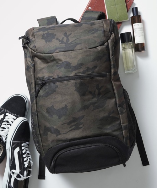 FORECAST(フォーキャスト)の「【FORECAST】アクティブバックパック35L シンプルリュックサック 通勤・通学 旅行 ジム アウトドア キャンプ 9121(バックパック/リュック・メンズ・ブラック/マルチ・FREE)」の1枚目の写真