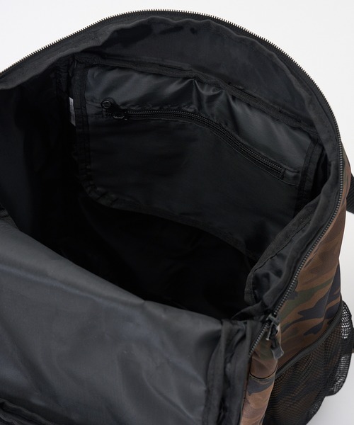 FORECAST(フォーキャスト)の「【FORECAST】アクティブバックパック35L シンプルリュックサック 通勤・通学 旅行 ジム アウトドア キャンプ 9121(バックパック/リュック・メンズ・ブラック/マルチ・FREE)」の14枚目の写真