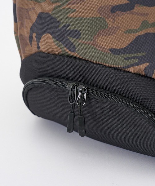 FORECAST(フォーキャスト)の「【FORECAST】アクティブバックパック35L シンプルリュックサック 通勤・通学 旅行 ジム アウトドア キャンプ 9121(バックパック/リュック・メンズ・ブラック/マルチ・FREE)」の13枚目の写真