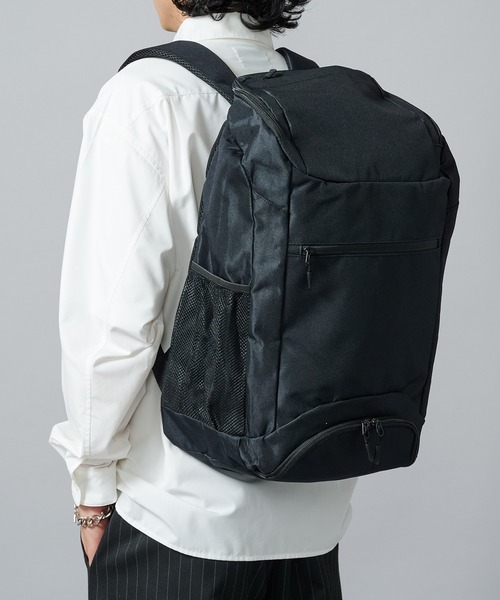 FORECAST(フォーキャスト)の「【FORECAST】アクティブバックパック35L シンプルリュックサック 通勤・通学 旅行 ジム アウトドア キャンプ 9121(バックパック/リュック・メンズ・ブラック/マルチ・FREE)」の8枚目の写真