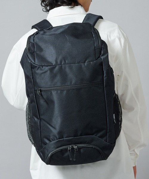 FORECAST(フォーキャスト)の「【FORECAST】アクティブバックパック35L シンプルリュックサック 通勤・通学 旅行 ジム アウトドア キャンプ 9121(バックパック/リュック・メンズ・ブラック/マルチ・FREE)」の5枚目の写真