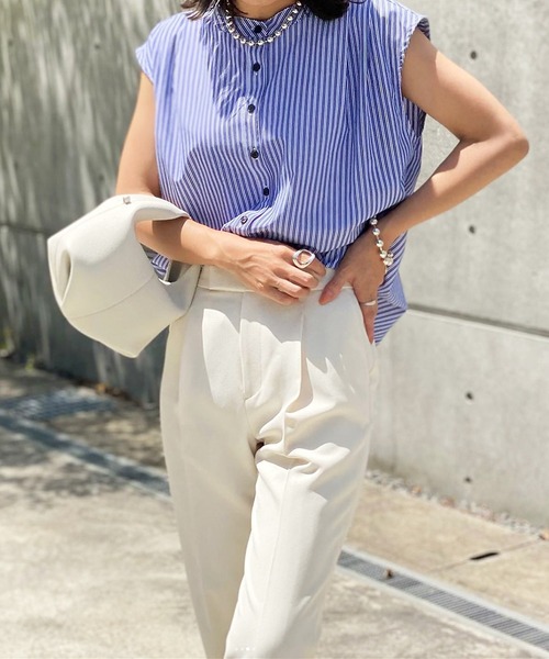 Emma Taylor（エマテイラー）の「イージーケアスクエアカラー2WAYシャツ（シャツ/ブラウス・レディース・ホワイト/ネイビー/カーキ/ベージュ・FREE）」の5枚目の写真