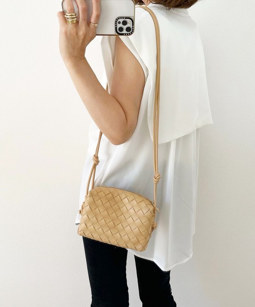 Emma Taylor（エマテイラー）の「イージーケアスクエアカラー2WAYシャツ（シャツ/ブラウス・レディース・ホワイト/ネイビー/カーキ/ベージュ・FREE）」の12枚目の写真