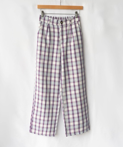 me+em select（ミームセレクト）の「【 9色展開 】チェック柄ハイウエストタックルーズワイドパンツ（スラックス・レディース・ホワイト/ライトグレー/ブラック/パープル/カーキ/ピンク/イエロー/ブルー/ライトブラウン・FREE）」の22枚目の写真