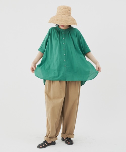 Libra Cue（リブラ キュー）の「バンドカラーボリュームブラウス（シャツ/ブラウス・レディース・ブラック/ナチュラル/グレー/グリーン/ブルー・FREE）」の8枚目の写真