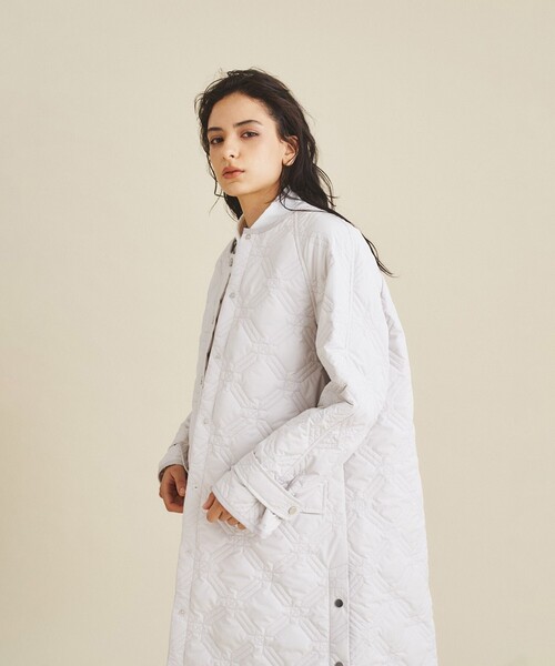 セール】キカ柄ライトキルティングコート（ノーカラーコート）｜GRACE