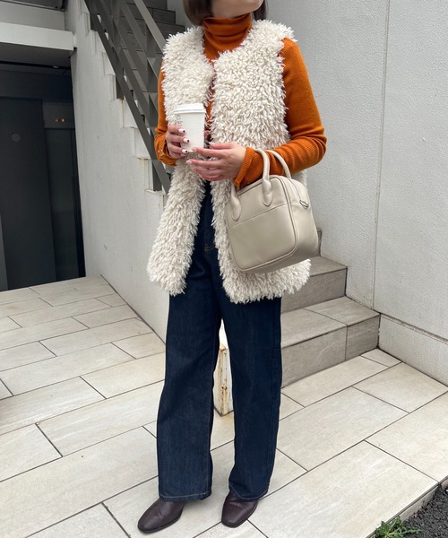 DISCOAT（ディスコート）の「スクエアミニボストンショルダーバッグ（ショルダーバッグ・レディース・ブラック/ダークブラウン/パープル/ブラウン/グレイッシュベージュ・FREE）」の7枚目の写真