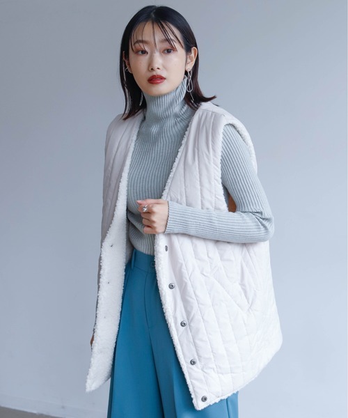 Birthday room（バースデイルーム）の「ボア×縦キルトリバーシブルベスト（ベスト・レディース・ブラウン/アイボリー/グレイッシュベージュ・FREE）」の4枚目の写真