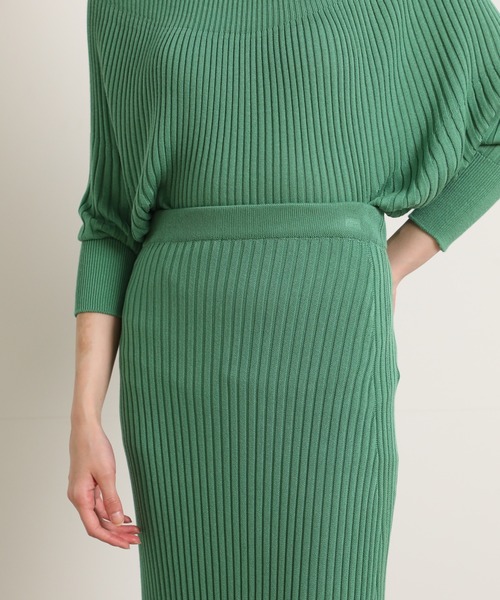INED（イネド）の「ホールガーメント(R)ニットフレアスカート《Cuoo》（スカート・レディース・グリーン/カーキ/ストライプ・7号/9号）」の12枚目の写真