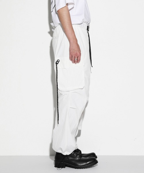 LEGENDA（レジェンダ）の「レジェンダ ナイロンカーゴパンツ / LEGENDA Nylon Cargo Pants（カーゴパンツ・メンズ・ブラック/ホワイト・FREE）」の4枚目の写真