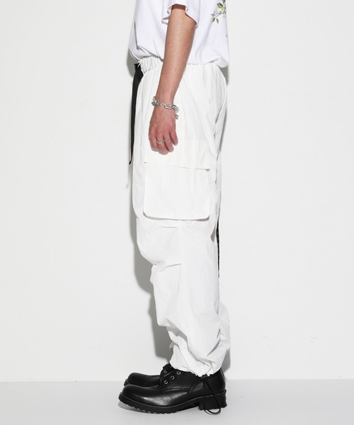 LEGENDA（レジェンダ）の「レジェンダ ナイロンカーゴパンツ / LEGENDA Nylon Cargo Pants（カーゴパンツ・メンズ・ブラック/ホワイト・FREE）」の5枚目の写真