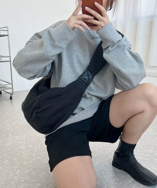 Dalfwin（ダールフィン）の「ななめがけワイドベルトショルダーボディバッグ（ショルダーバッグ・レディース・ホワイト/ブラック・ONE SIZE）」の14枚目の写真