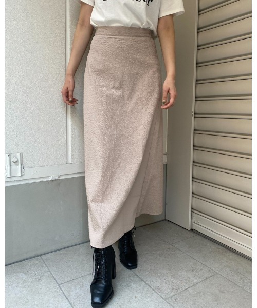 LiSeek（リシーク）の「【LiSeeK】花柄エンボススカート（スカート・レディース・ブラック/ベージュ/カーキ・FREE）」の11枚目の写真