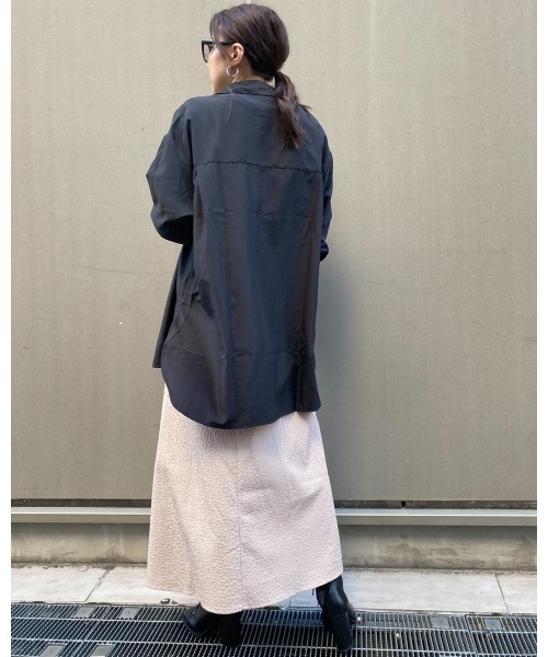 LiSeek（リシーク）の「【LiSeeK】花柄エンボススカート（スカート・レディース・ブラック/ベージュ/カーキ・FREE）」の15枚目の写真