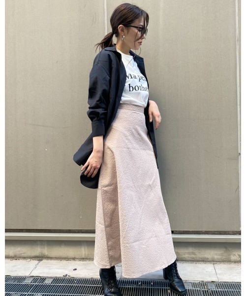 LiSeek（リシーク）の「【LiSeeK】花柄エンボススカート（スカート・レディース・ブラック/ベージュ/カーキ・FREE）」の17枚目の写真