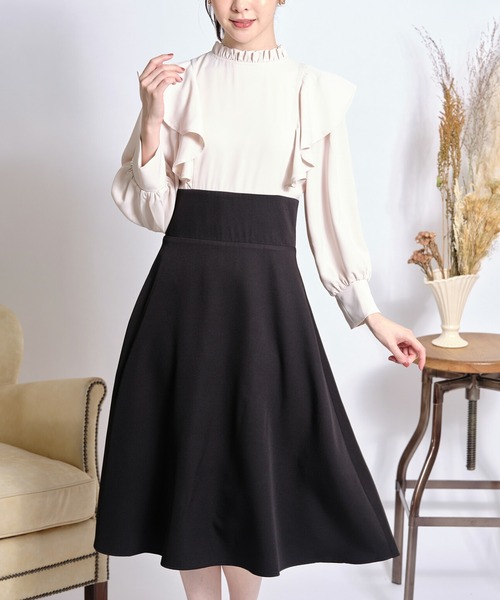 袖口パール装飾フリル付きバイカラードッキングワンピース ワンピース Tocco Closet トッコ クローゼット のファッション通販 Zozotown