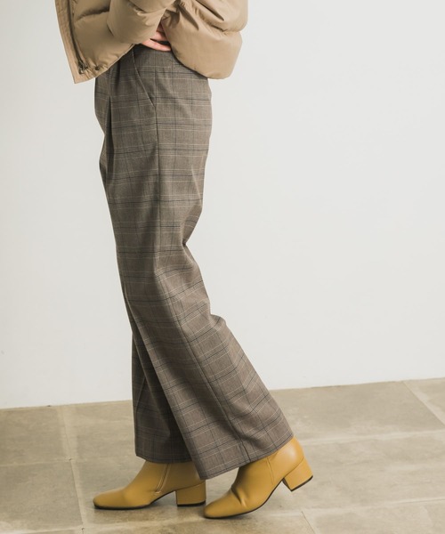 URBAN RESEARCH(アーバンリサーチ)の「裏起毛チェックワイドパンツ(その他パンツ・レディース・グレー系その他/ブラウン系その他・36/38)」の6枚目の写真