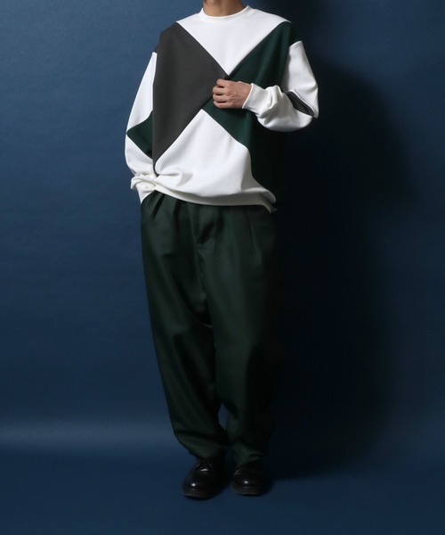 ANPAS（アンパス）の「Ponte Color Switching Design Oversized Sweatshirt/ポンチ 切り替え オーバーサイズ トレーナー（スウェット・メンズ・ホワイト系その他/ブラック系その他・M/L）」の11枚目の写真