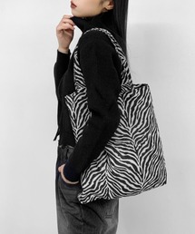 【ZOZOTOWN限定】Zebra jacquard tote bag / ゼブラ柄ジャガードトートバッグ