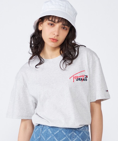 tommy jeans(トミー ジーンズ)の「【オンライン限定】シグネチャーロゴTシャツ(Tシャツ/カットソー・メンズ・ブラック/グレー/レッド/ホワイト/ブルー・SMALL/MEDIUM/LARGE/X-LARGE/XX-LARGE)」の21枚目の写真