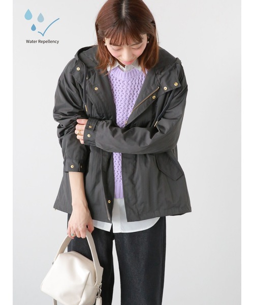 Lugnoncure（ルノンキュール）の「撥水加工マウンテンパーカー（マウンテンパーカー・レディース・ベージュ/チャコール/カーキ・ﾌﾘ-）」の2枚目の写真