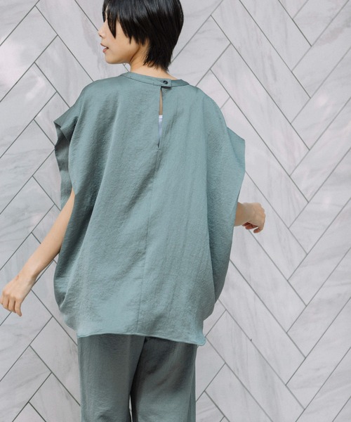 Munich（ミューニック）の「アンティークサテンフレンチスリーブトップス（シャツ/ブラウス・レディース・イエロー/ブラック/グレイッシュブルー・FREE）」の22枚目の写真