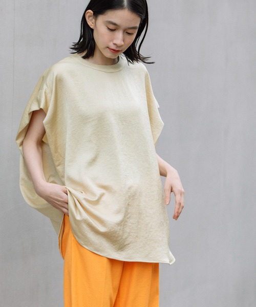 Munich（ミューニック）の「アンティークサテンフレンチスリーブトップス（シャツ/ブラウス・レディース・イエロー/ブラック/グレイッシュブルー・FREE）」の8枚目の写真