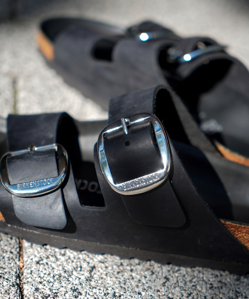 BIRKENSTOCK(ビルケンシュトック)の「【BIRKENSTOCK / ビルケンシュトック】 Arizona Big Buckle(サンダル・レディース・ブラック・38/36/37)」の10枚目の写真