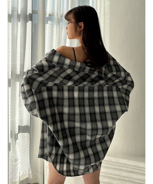 GYDA（ジェイダ）の「ombre check SH（シャツ/ブラウス・レディース・グレー/ネイビー・FREE）」の21枚目の写真