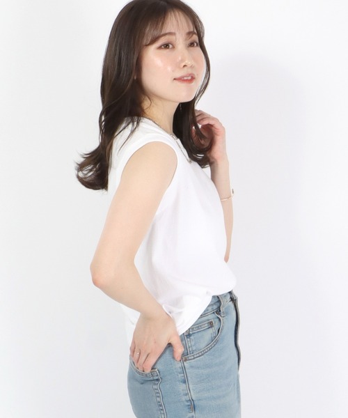 HANES(ヘインズ)の「Hanes(ヘインズ)Japan Fit for HER ノースリーブTシャツ レディース/2枚入りパックT(Tシャツ/カットソー・レディース・ホワイト×イエロー/ホワイト×ブラック/ホワイト×ピンク・M/L)」の5枚目の写真